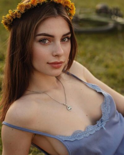 Meet Slavic Women on an International Dating Site and Build a Real Connection